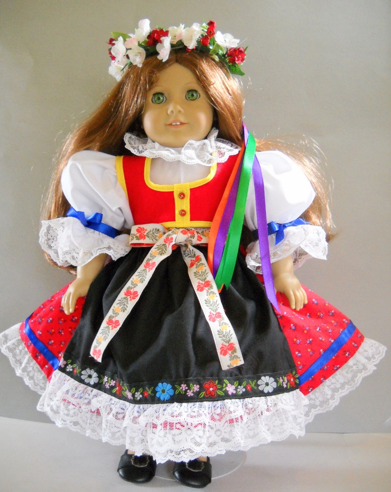 Czech Dolls in Traditional Folk Dress and National Costumes